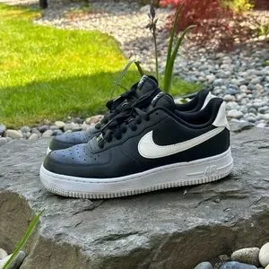 Nike air force 1 shop black womens size 7